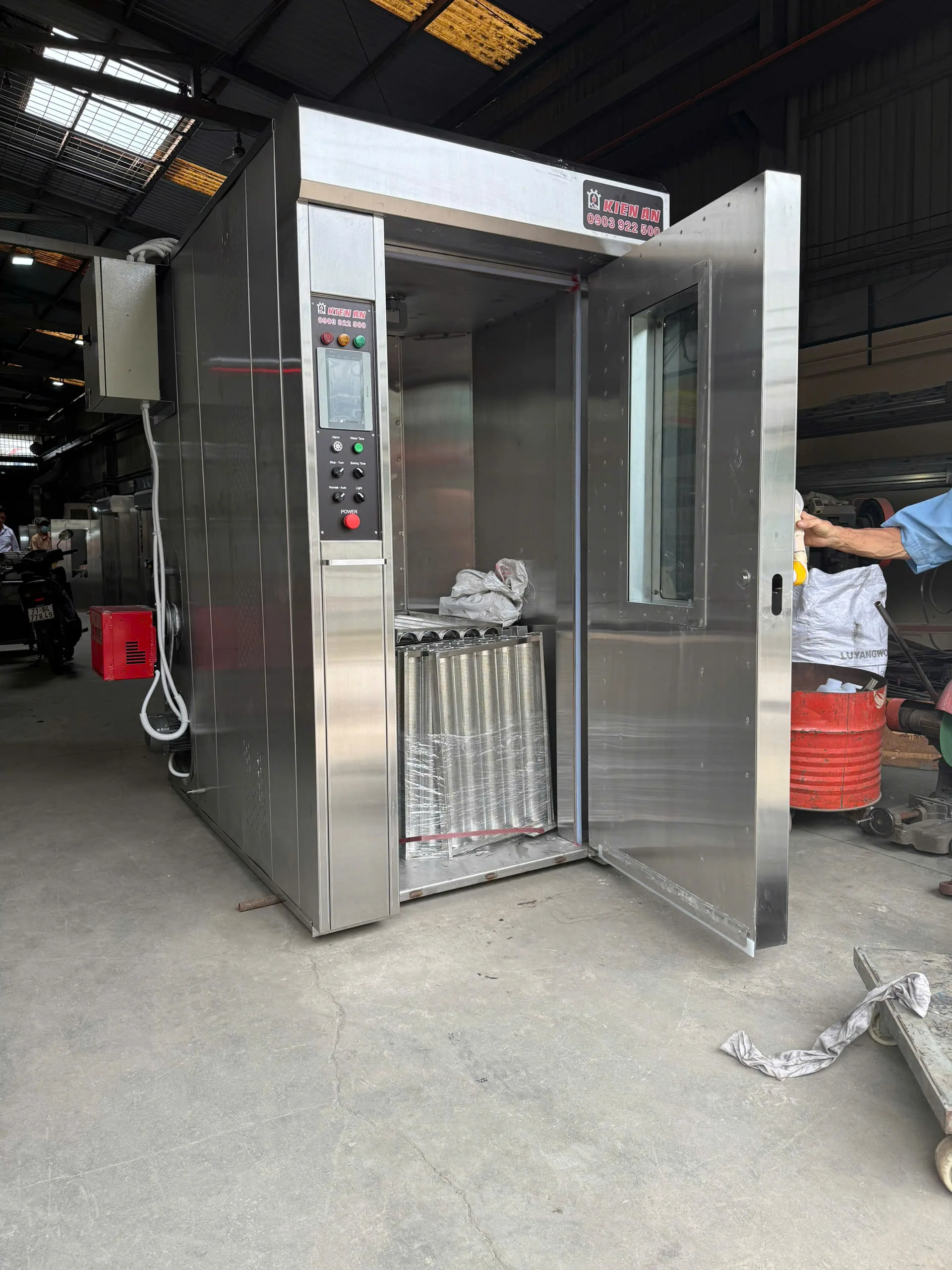 Lò bánh mì xoay 16 khay điện và dầu - Hình ảnh 6