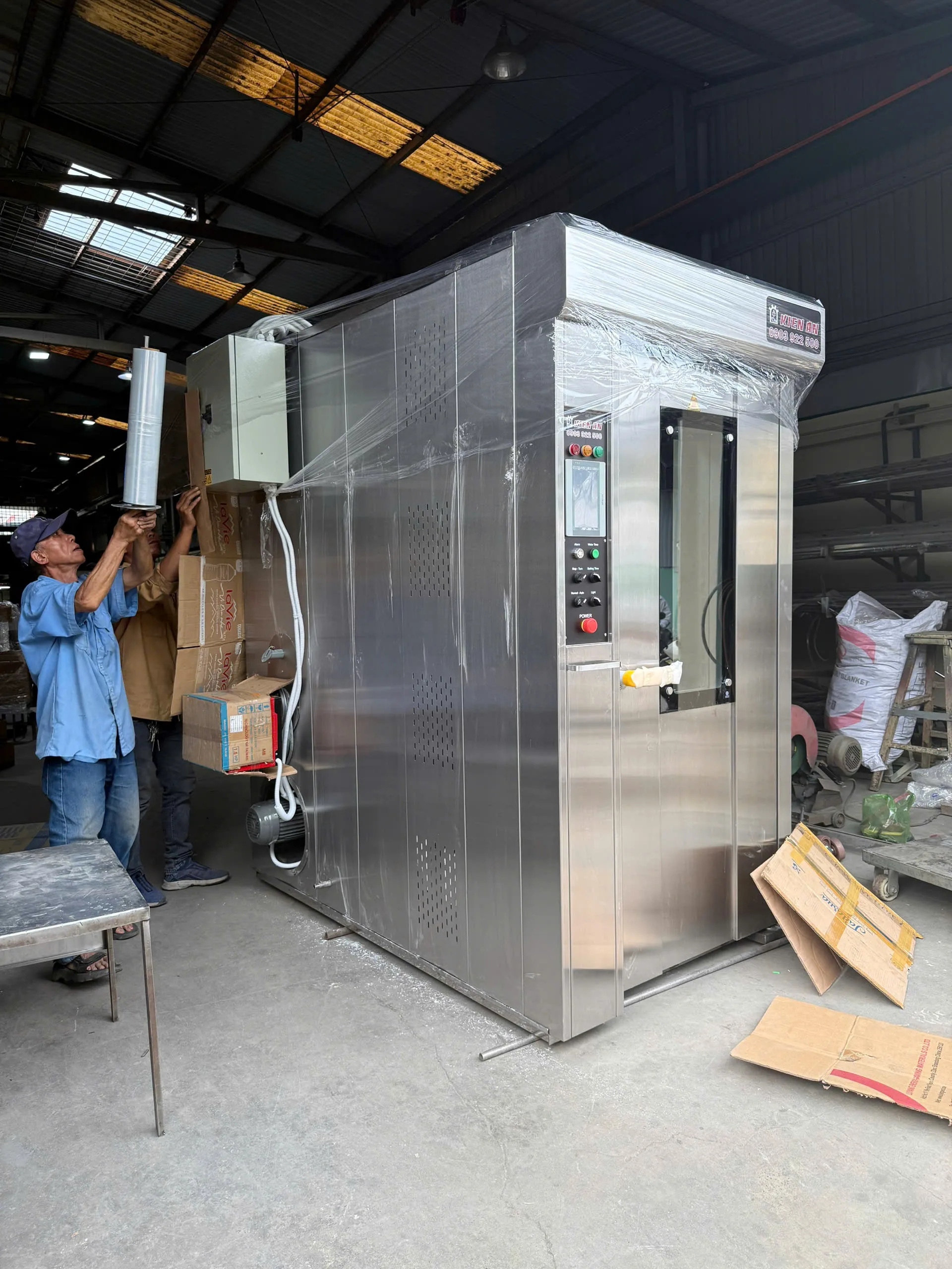 Lò bánh mì xoay 16 khay điện và dầu - Hình ảnh 13