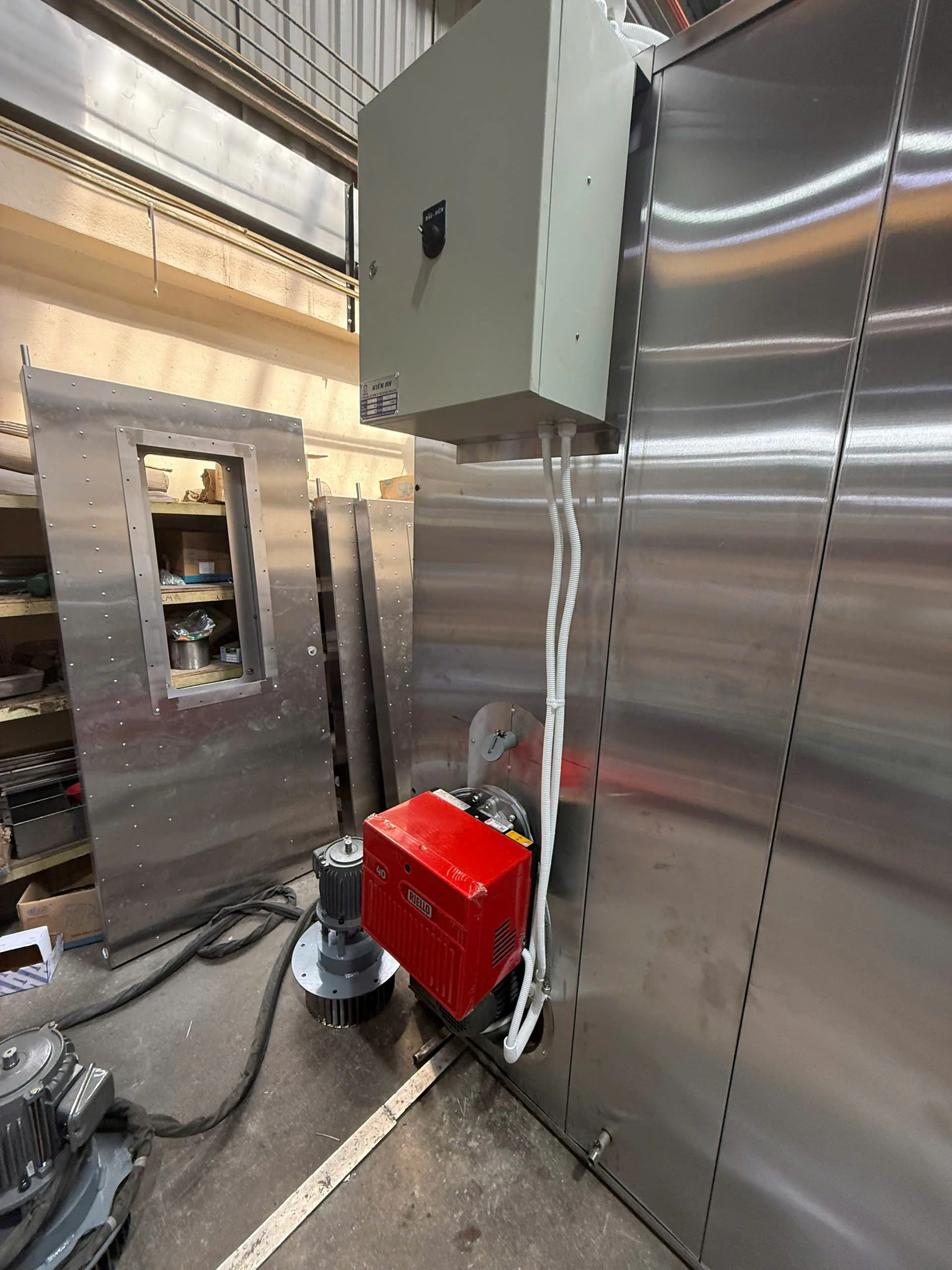 Lò bánh mì xoay 16 khay điện và dầu - Hình ảnh 14