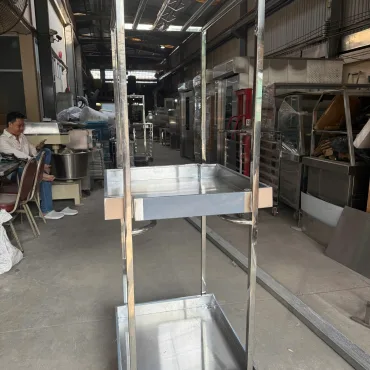 Xe lò nướng heo quay